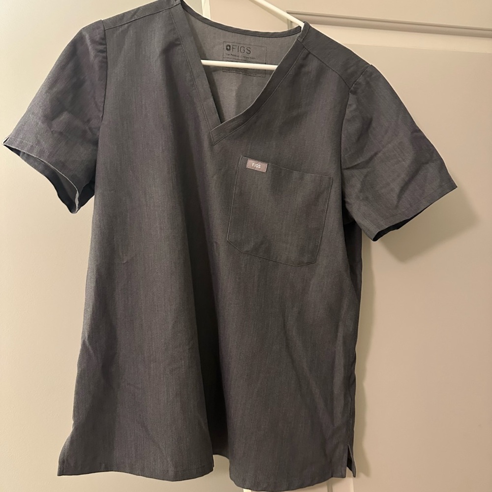 FIGS Gray Catarina One Pocket Scrub Top Size L